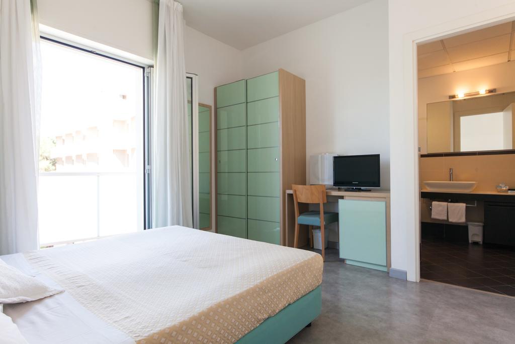 Hotel Sahara Milano Marittima Cameră foto