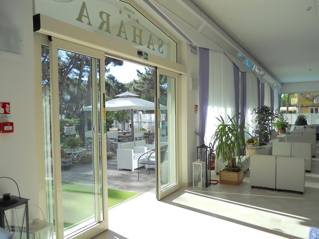 Hotel Sahara Milano Marittima Exterior foto